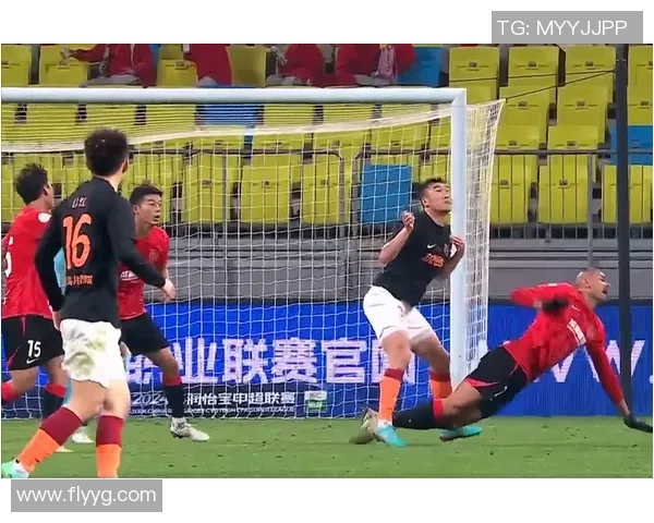 成都蓉城收官战不堪!49天7战不堪,费利佩双响,李扬送点 成都蓉城收官战不堪!49天7战不堪,费利佩双响,李扬送点